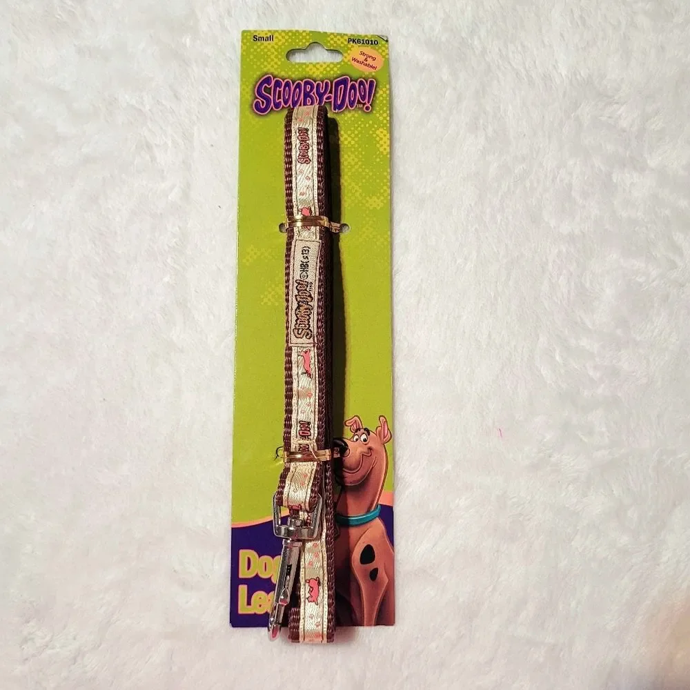 Scooby Doo Leash Name Character Paw Print Pattern Small 47 Inch L x 0.5 Inch New